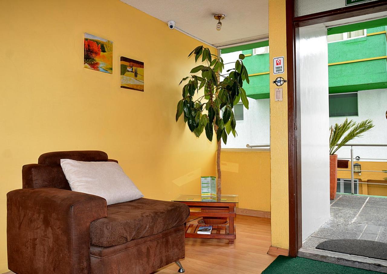 Hostal Terra 2 - El Condado Quito Exterior foto